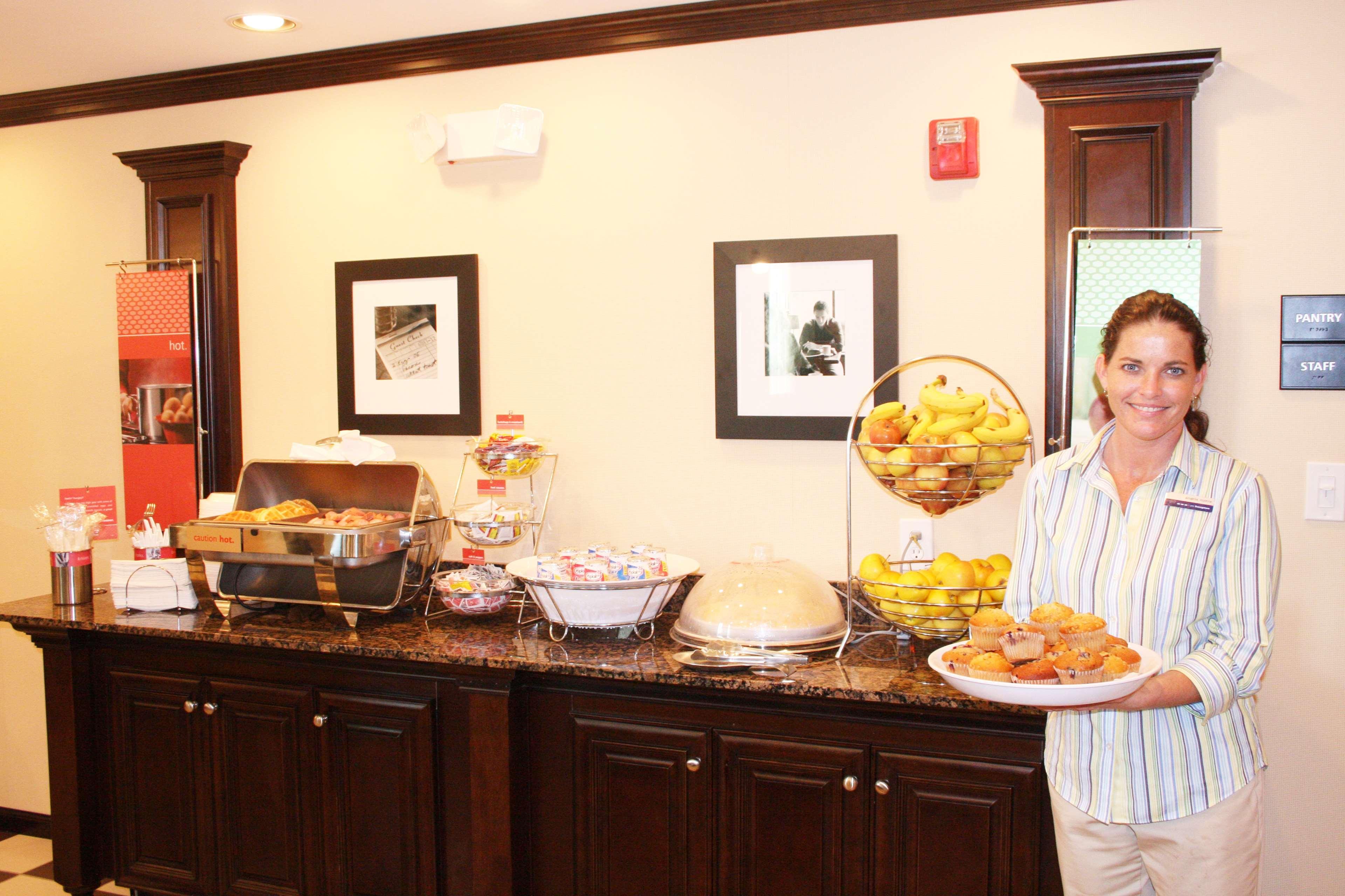 Hampton Inn & Suites Phenix City- Columbus Area Ресторан фото
